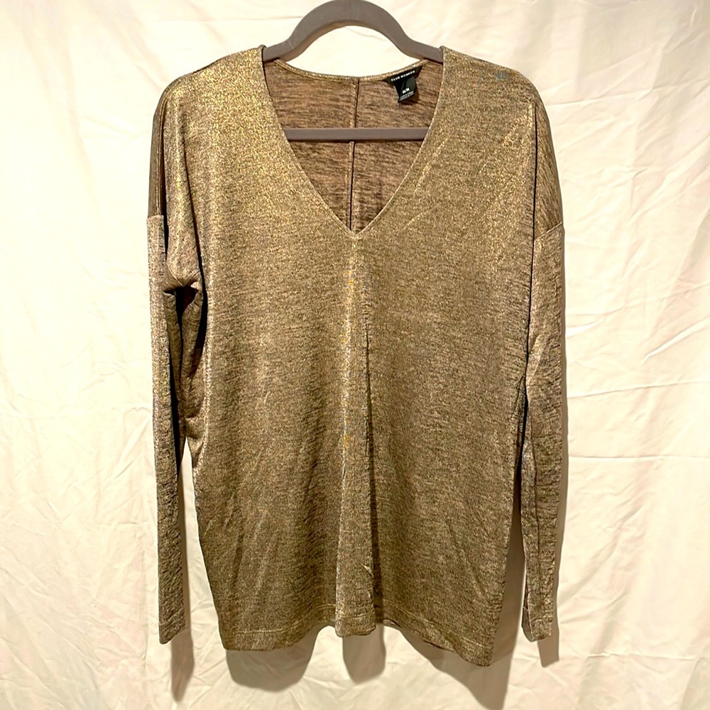 Club Monaco Long sleeve gold shimmer top